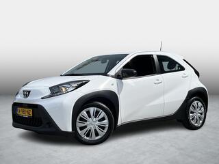 toyota-aygo-x-1.0-vvt-i-s-cvt-play-
