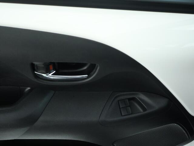 Toyota AYGO 1.0 VVT-i x-play Apple Carplay | Android Auto | Camera | Airco