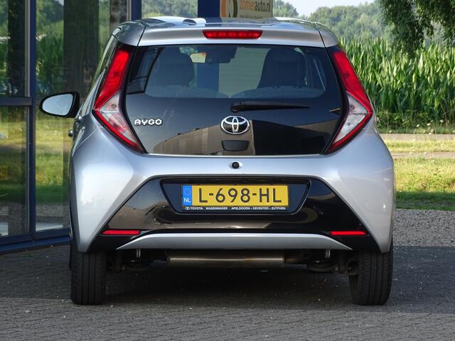 Toyota AYGO 1.0 VVT-i x-play