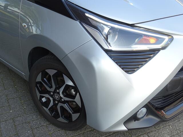 Toyota AYGO 1.0 VVT-i x-play