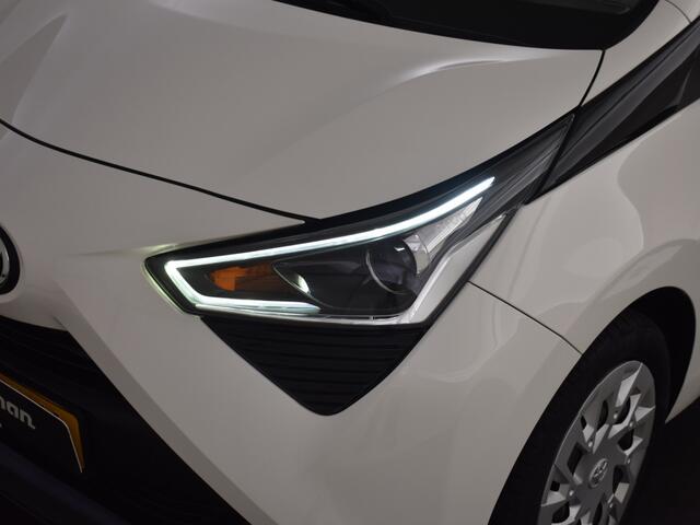 Toyota AYGO 1.0 VVT-i x-play | Cabrio | Carplay