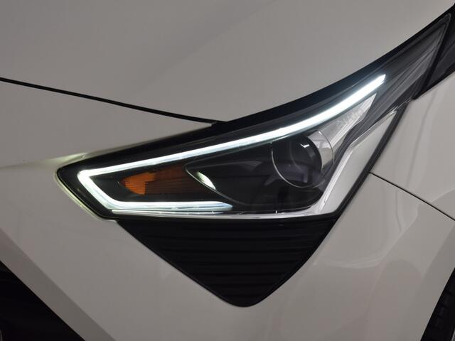 Toyota AYGO 1.0 VVT-i x-play | Carplay | Camera | Led