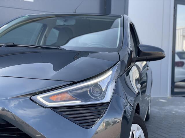 Toyota AYGO 1.0 VVT-i x-play