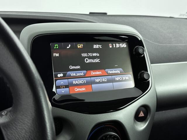 Toyota AYGO 1.0 VVT-i x-nav