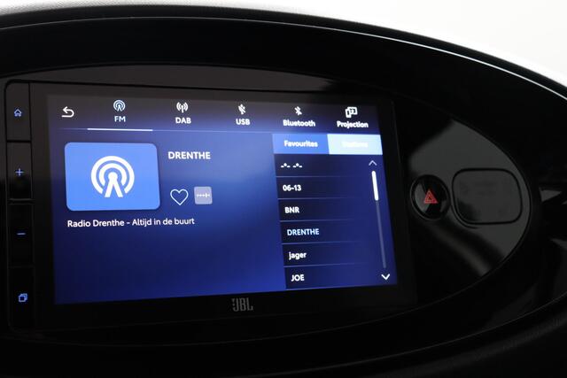 Toyota AYGO X 1.0 VVT-i MT Premium | elektrisch vouwdak | JBL Audio | Stoelverwarming | Navigatie | Apple Carplay/Android Auto |
