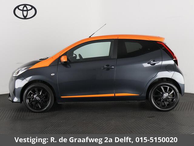 Toyota AYGO 1.0 VVT-i X-JBL Bi-Tone | JBL Premium Audio | Apple Carplay & AndroidAUTO | 1e eigenaar |