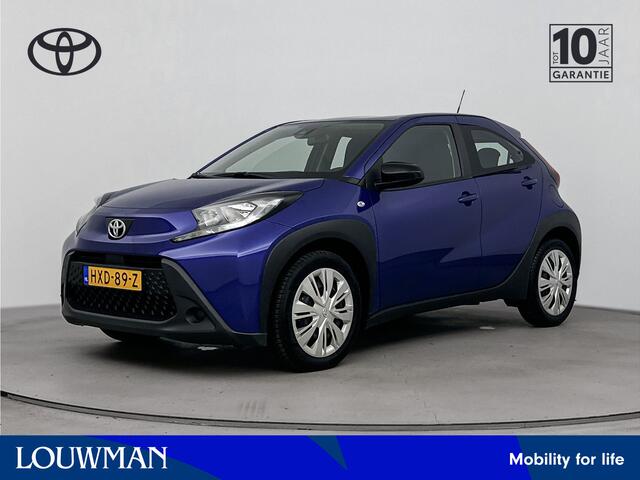 Toyota AYGO X 1.0 VVT-i MT Play Limited | Apple Carplay/Android Auto | Achteruitrijcamera | Bestuurdersstoel In Hoogte Verstelbaar | Buitenspiegels Elektrisch Verwarmd |