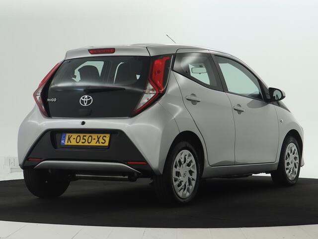 Toyota AYGO 1.0 VVT-i x-play