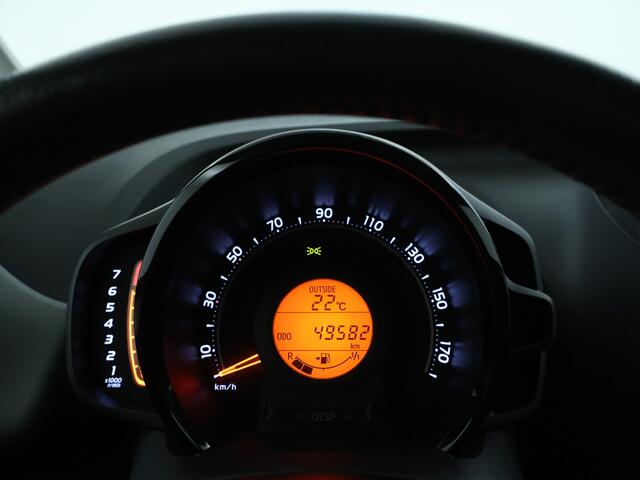 Toyota AYGO 1.0 VVT-i x-play