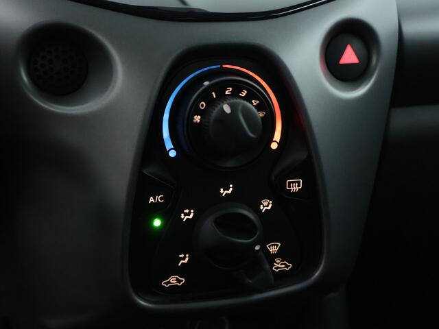 Toyota AYGO 1.0 VVT-i x-play