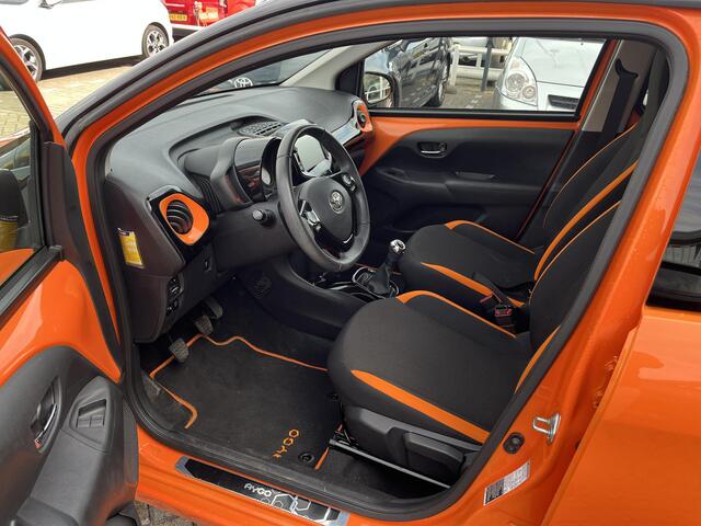 Toyota AYGO 1.0 VVT-i x-cite