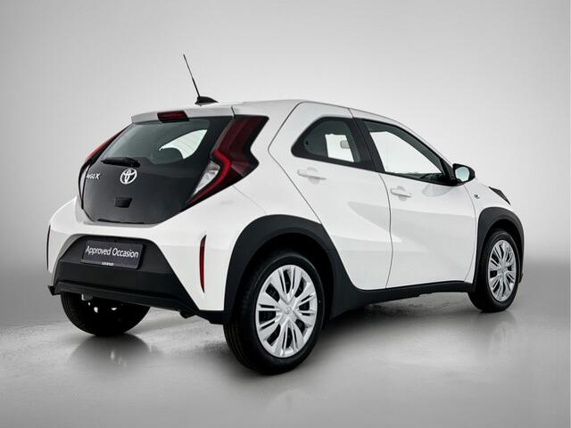 Toyota AYGO X 1.0 VVT-i S-CVT Play