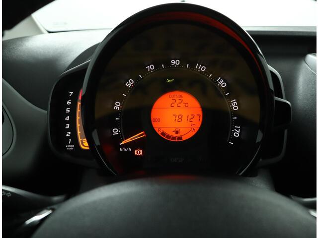 Toyota AYGO 1.0 VVT-i x-play | Achteruitrijcamera | Airconditioning |
