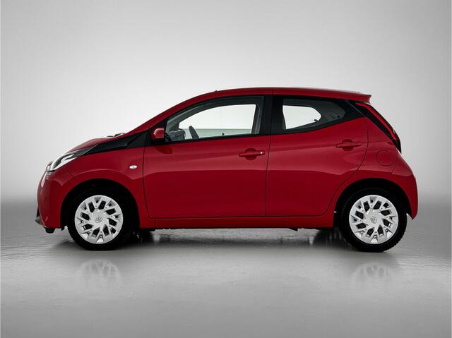 Toyota AYGO 1.0 VVT-i x-play *automaat | Airco | Apple Carplay/Anrdriod Auto | Camera |