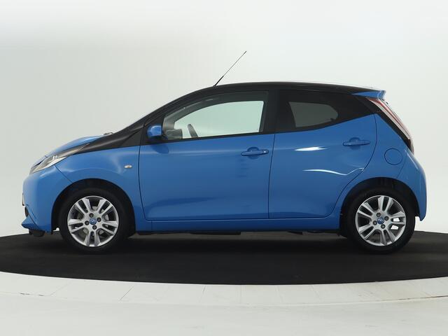 Toyota AYGO 1.0 VVT-i X-Joy | Bi-Tone | Climate control |