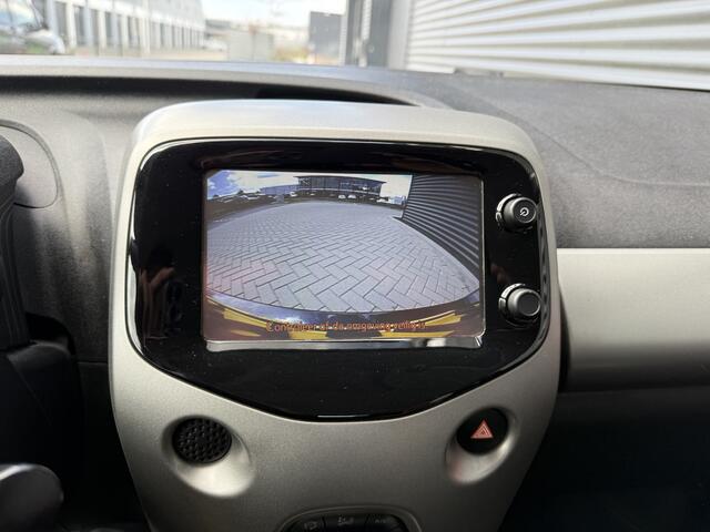 Toyota AYGO 1.0 VVT-i x-play Camera