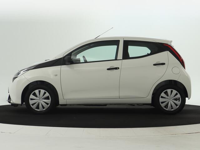 Toyota AYGO 1.0 VVT-i x-fun