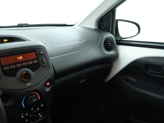Toyota AYGO 1.0 VVT-i x-fun