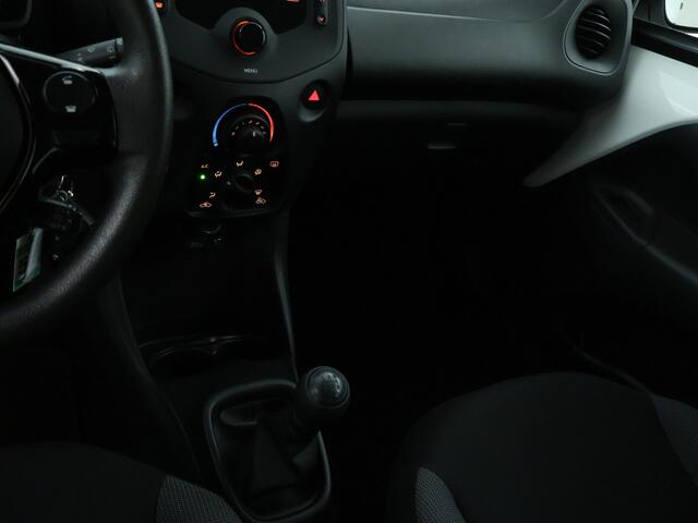 Toyota AYGO 1.0 VVT-i x-fun