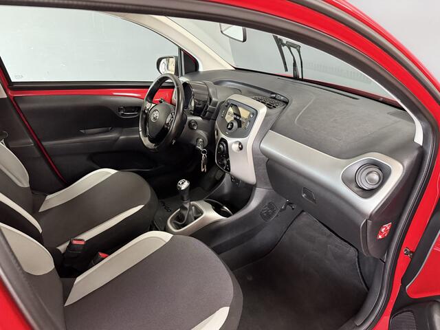 Toyota AYGO 1.0 VVT-i x-play | Airco