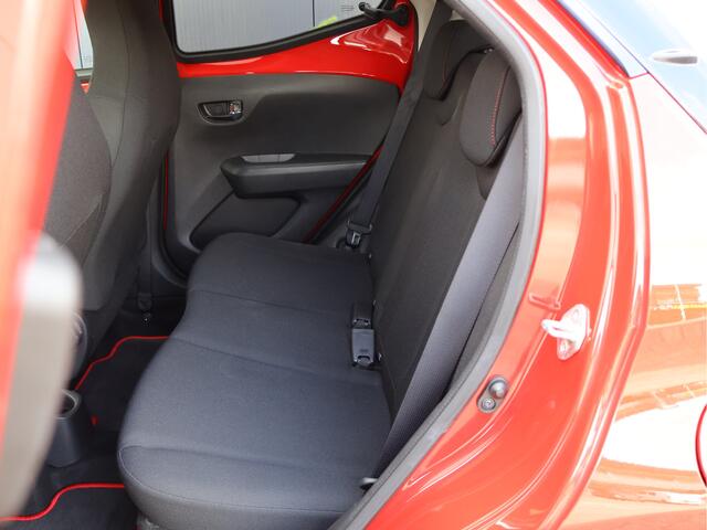 Toyota AYGO 1.0 VVT-i x-cite | DAB | Airco | Cam | LMV |