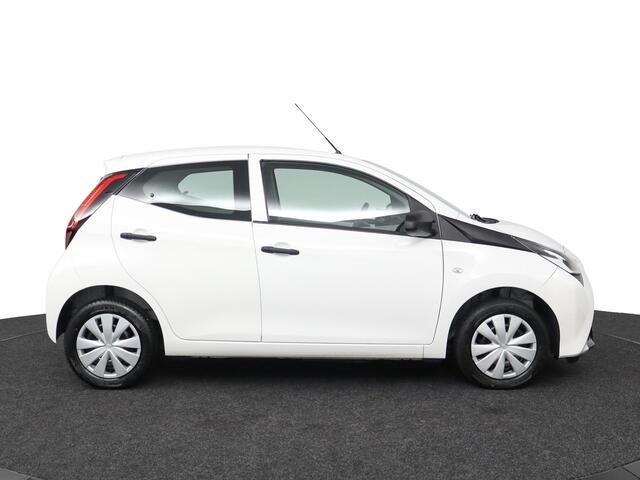 Toyota AYGO 1.0 VVT-i x-fun | Airco | Bluetooth telefonie en muziek streaming |