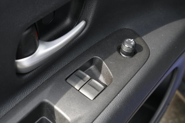 Toyota AYGO X 1.0 VVT-i MT Play