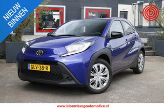 toyota-aygo-x-1.0-vvt-i-mt-play