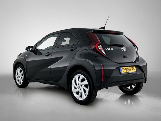 Toyota AYGO X 1.0 VVT-i MT first | 1e Eigenaar | Dealer Onderhouden | BTW'er | Apple Carplay / Android Auto | LED | LM Velgen |
