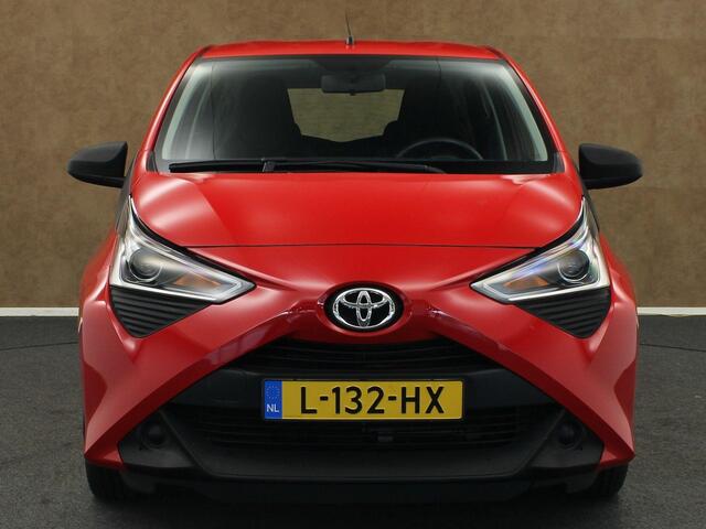 Toyota AYGO 1.0 VVT-i x-fun - ORIGINEEL NEDERLANDSE AUTO - AIRCO - BLUETOOTH TELEFOONVOORBEREIDING - ELEKTRISCHE RAMEN VOORZIJDE - MULTIFUNCTIONEEL STUURWIEL - LED DAGRIJVERLICHTING