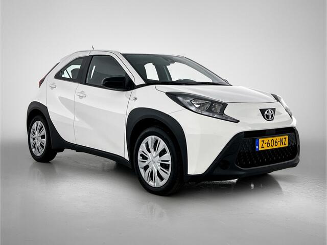 Toyota AYGO X 1.0 VVT-i MT Play | Apple Carplay | Adaptive Cruise control | Airconditioning | Camera |