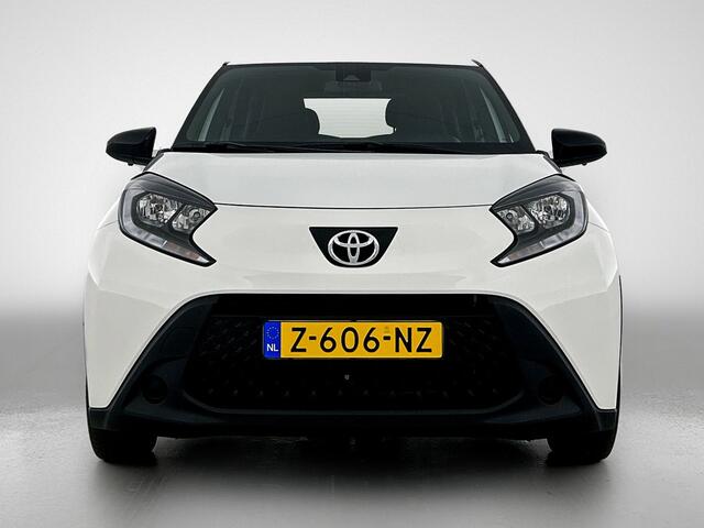 Toyota AYGO X 1.0 VVT-i MT Play | Apple Carplay | Adaptive Cruise control | Airconditioning | Camera |