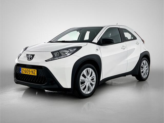 Toyota AYGO X 1.0 VVT-i MT Play | Apple Carplay | Adaptive Cruise control | Airconditioning | Camera |