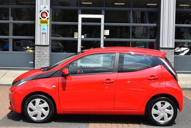 Toyota AYGO 1.0 VVT-i x-joy Airco, Camera, Cruise Control, Android/Carplay, Km 128200 !!