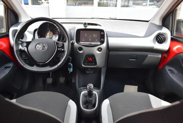 Toyota AYGO 1.0 VVT-i x-joy Airco, Camera, Cruise Control, Android/Carplay, Km 128200 !!