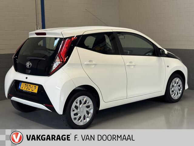 Toyota AYGO 1.0 VVT-i x-play
