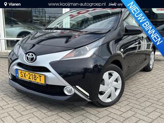 toyota-aygo-1.0-vvt-i-x-nav