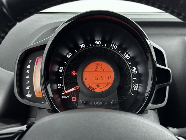 Toyota AYGO 1.0 VVT-i x-play | Aircondtioning | Camera | Cruise control |