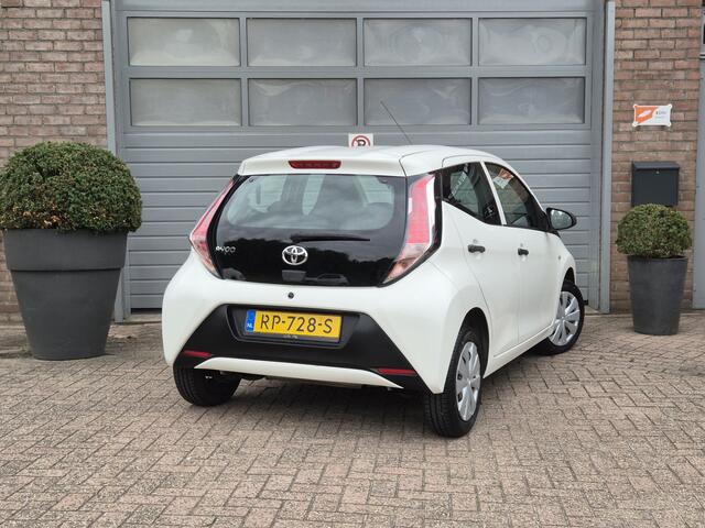 Toyota AYGO 1.0 VVT-i x-fun Airco, Lichtmetalen Velgen.