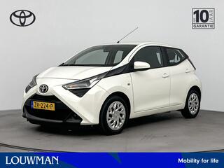 toyota-aygo-1.0-vvt-i-x-play--park