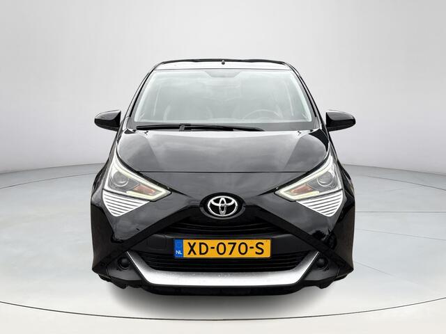 Toyota AYGO 1.0 VVT-i x-play **AIRCO/ BEGRENZER/ PARKEERCAMERA/ GARANTIE**