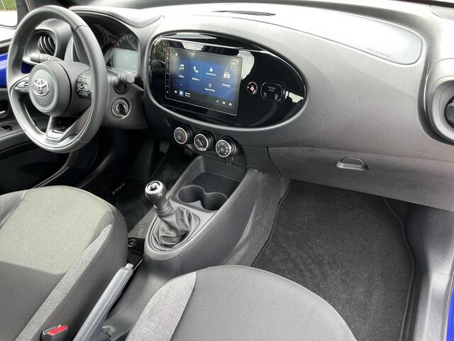 Toyota AYGO X 1.0 VVT-i MT Play | Carplay | Parkeercamera | Airco | Adaptive cruise control |