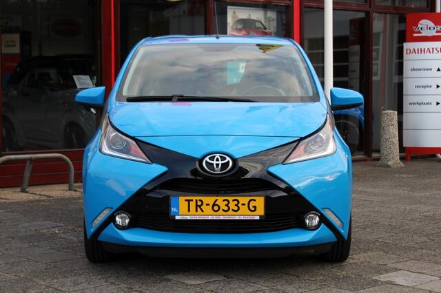 Toyota AYGO 1.0 VVT-i x-nav | NLauto |