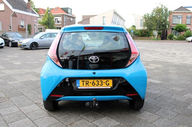 Toyota AYGO 1.0 VVT-i x-nav | NLauto |