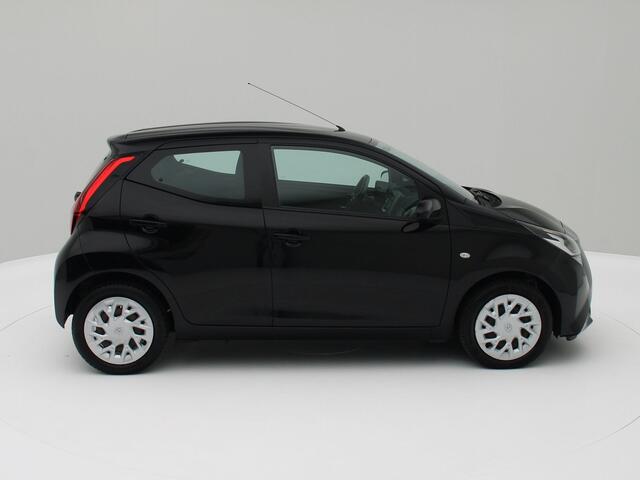 Toyota AYGO 1.0 VVT-i x-play