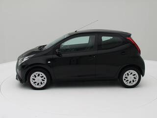 toyota-aygo-1.0-vvt-i-x-play