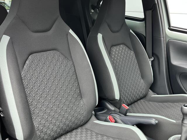 Toyota AYGO X 1.0 VVT-i MT Pulse