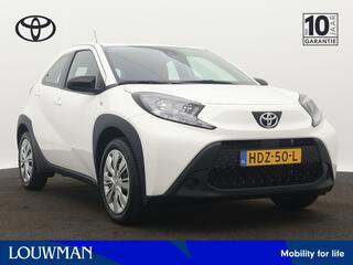 toyota-aygo-x-1.0-vvt-i-mt-play--d