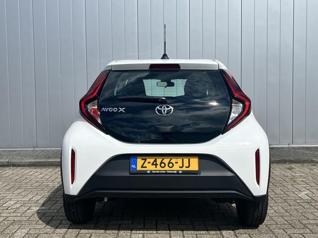 Toyota AYGO X 1.0 VVT-i MT Play NL Auto Carplay Camera Cruise Groot Scherm