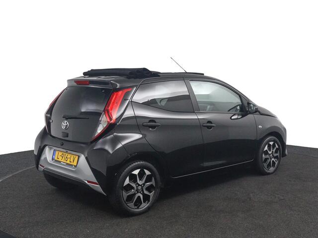 Toyota AYGO 1.0 VVT-i x-joy cabrio | Automatische Airco | Cabrio | Lichtmetalen Velgen | Privacy Glas |